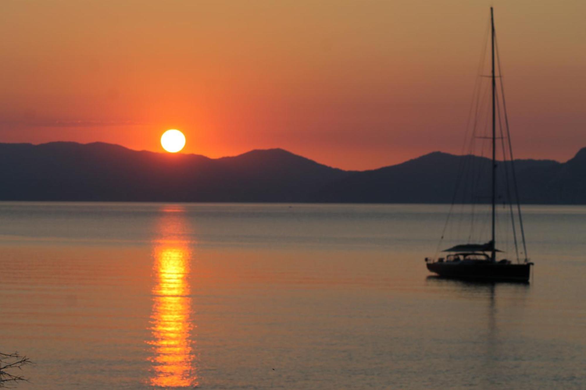 Maeiz Skopelos Exterior photo