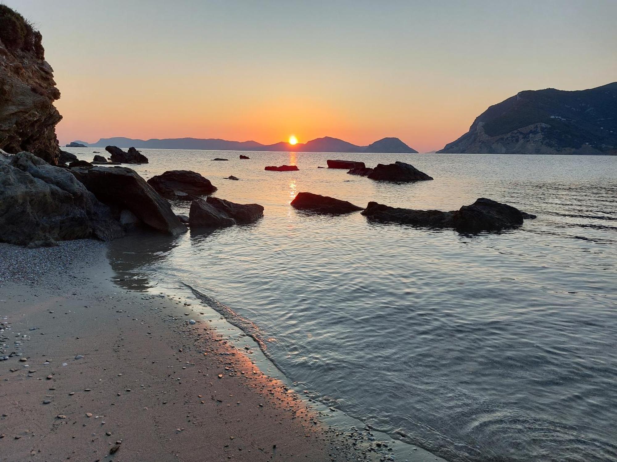 Maeiz Skopelos Exterior photo